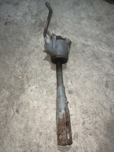 444 tractor point lift - tractor, 3
